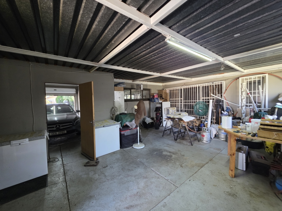 4 Bedroom Property for Sale in Jan Cillierspark Free State